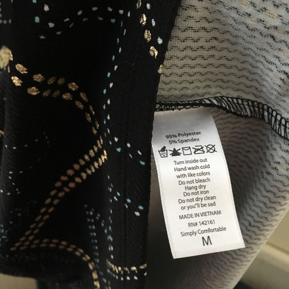 ⚠️SOLD❎Posted⚠️🌟Lularoe Elegant Cassie Medium NWT - Picture 5 of 5